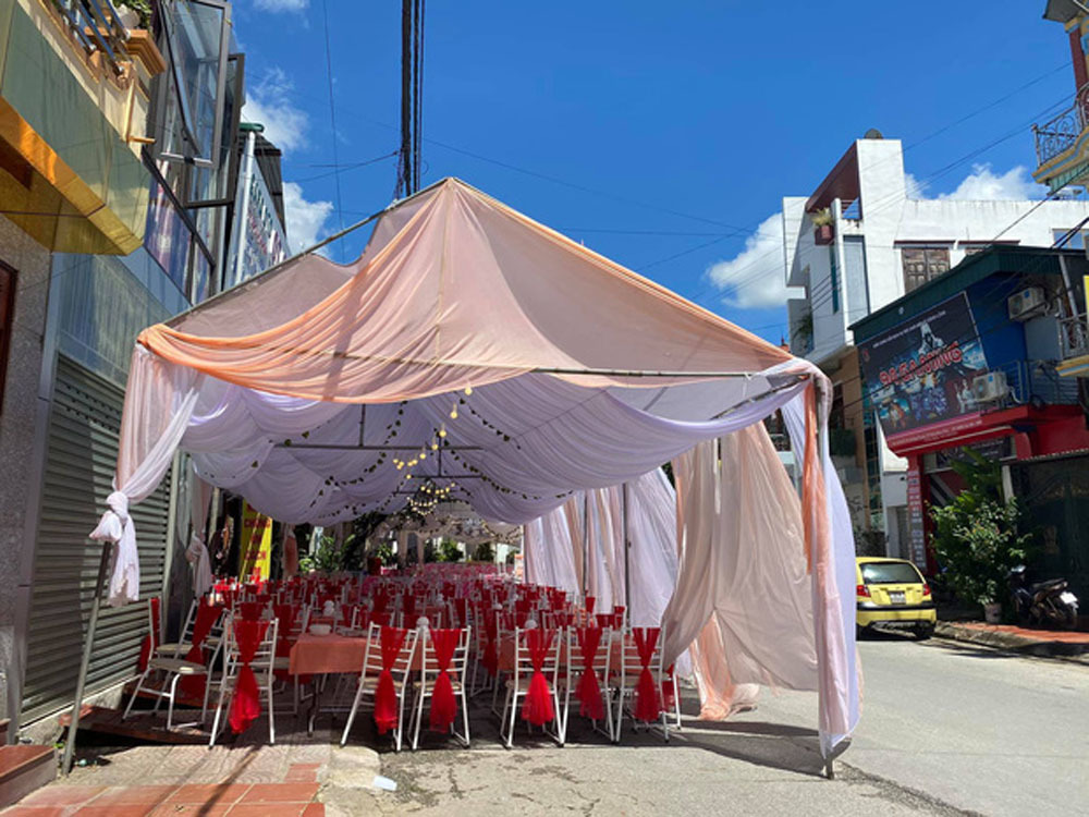 Vụ 'bỏ bom' 150 mâm cỗ cưới ở Điện Biên: Chủ nhà hàng khởi kiện cô dâu vì 1 năm trôi qua không chịu đền bù 0